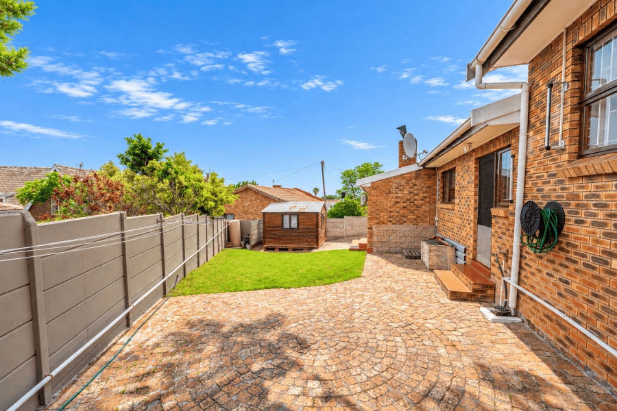 4 Bedroom Property for Sale in De Tijger Western Cape